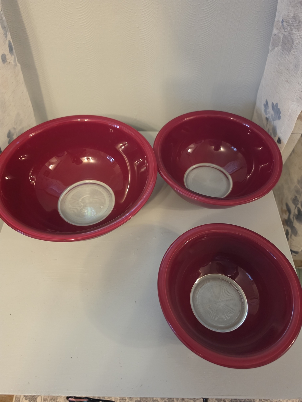 Pyrex Classic Deep Mixing Bowls - Set of 3 (Maroon) - Picture 2 of 3